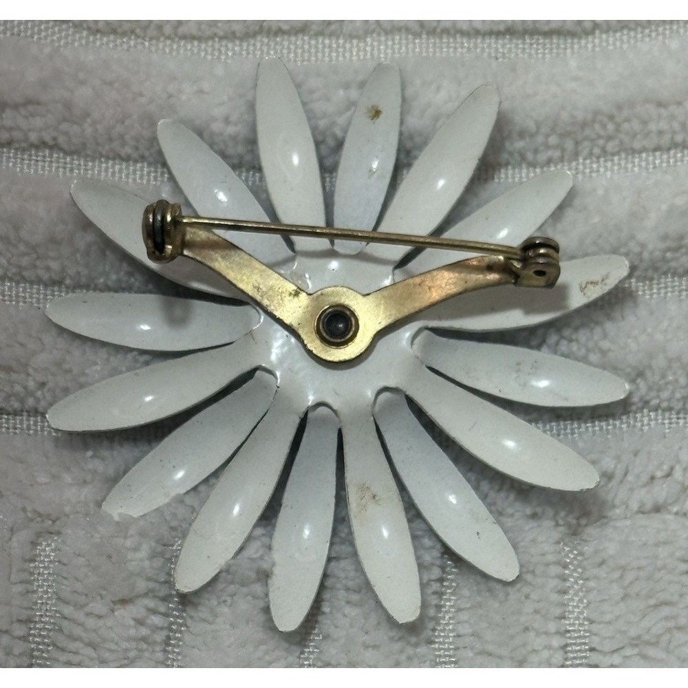 Vintage Flower Brooch Gerbera Daisy Light Blue Enamel Pin - Picture 2 of 2